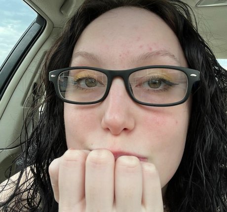 MuscleMommy002 onlyfans picture