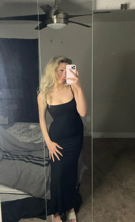 samisinss Profile pic