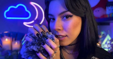 Luna Bloom porn onlyfans