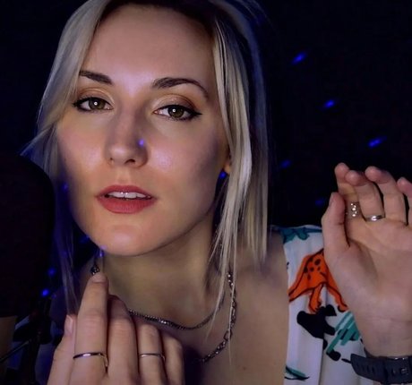 ASMR Shortbread onlyfans leaked pics