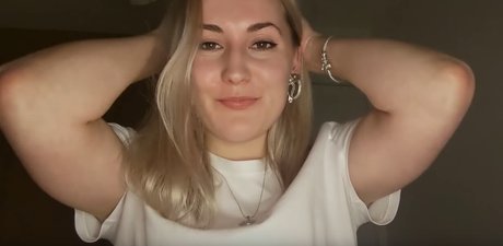 ASMR Shortbread onlyfans naked leaks