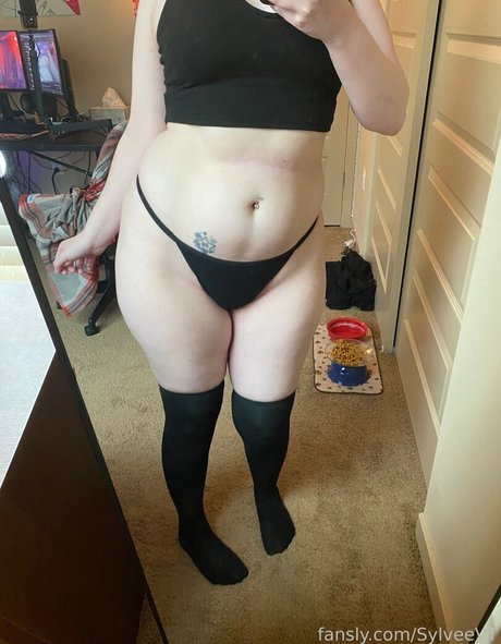 SylveeVT leaks onlyfans