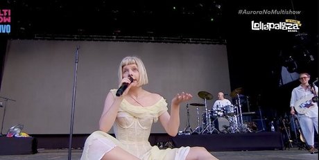 Aurora Aksnes leaks only fans