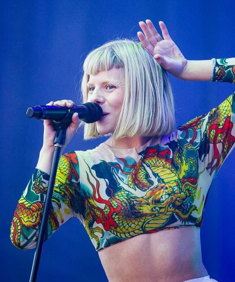 Aurora Aksnes onlyfans leak porn