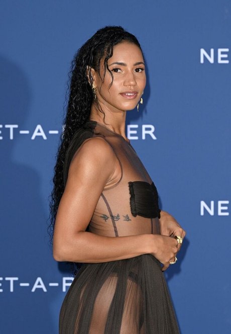 Vick Hope onlyfans star