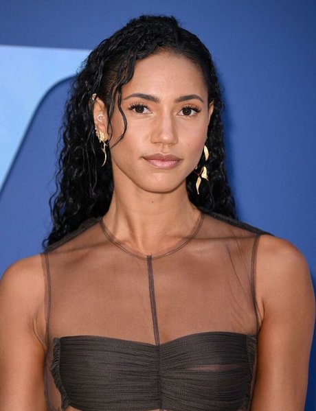 Vick Hope onlyfans free content