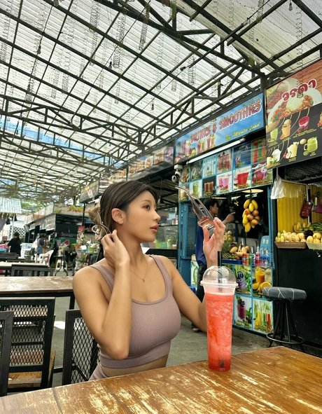 Aya Hazuki_ onlyfans model photos