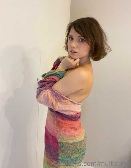 multicutie onlyfans strip tease