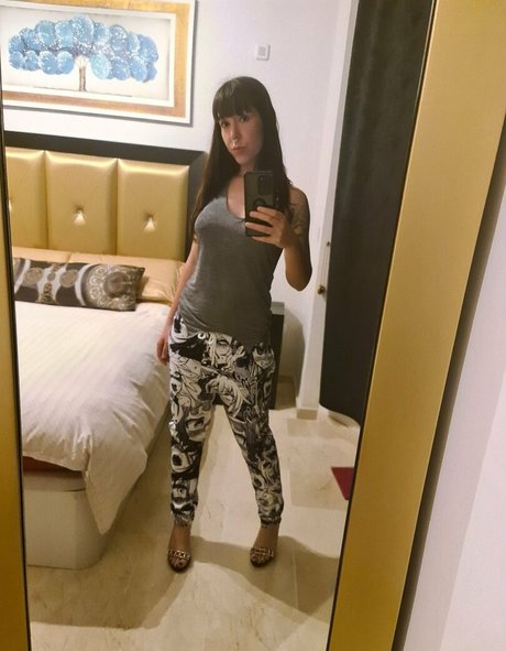 sofimoraxxx onlyfans leak sex