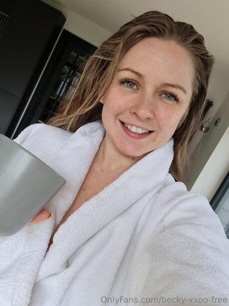 Becky Xxoo Free naked onlyfans