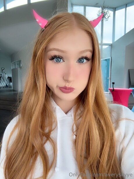 Averyskyye onlyfans model photos