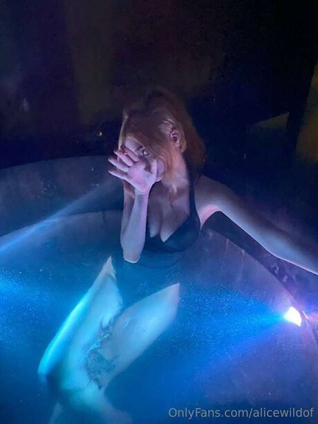Alicewildof new onlyfans leak