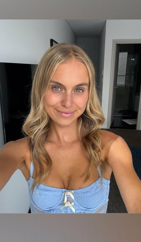 sarahscarlette porn onlyfans leaks