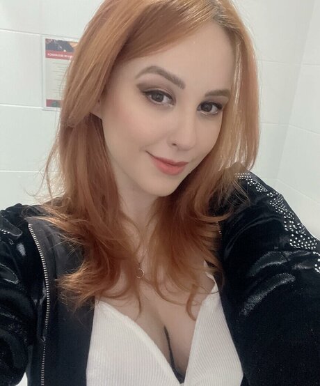 Leticia Motta hot onlyfans