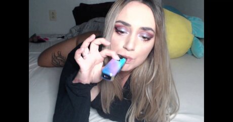 sweet coral boobs onlyfans