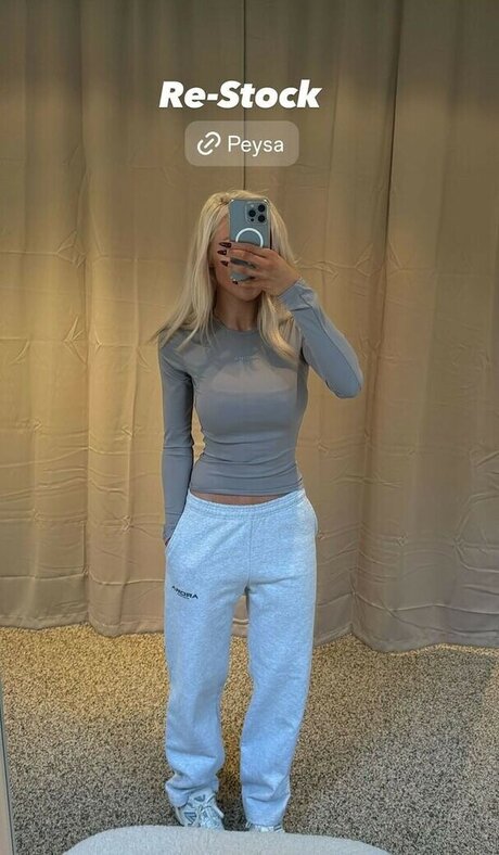 cum onlyfans hot nude render