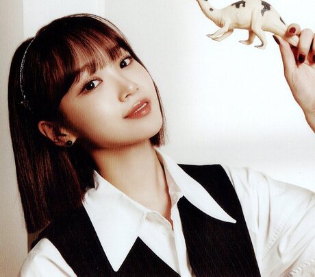 Kim Chaewon onlyfans model images