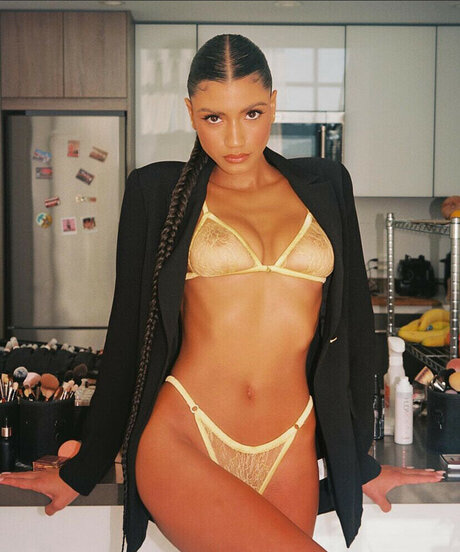 Cecilia Solivan onlyfans leaked nudes