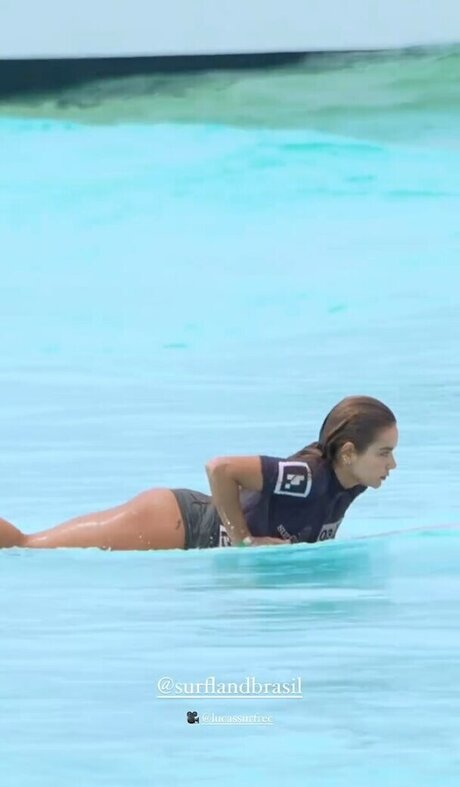 Camila Mayrink onlyfans ass