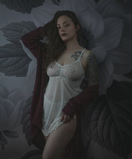 Niki Dysnomia boobs onlyfans