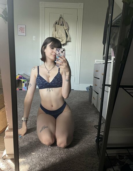 flowersinskylar onlyfans sex leaks