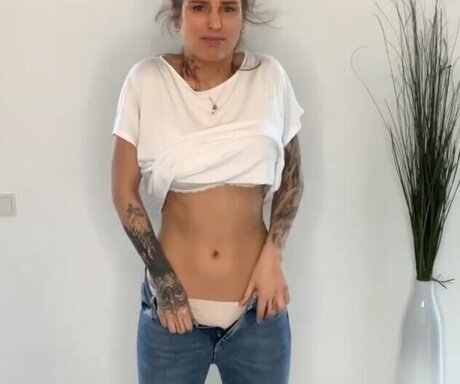 Liza Waschke leaks onlyfans