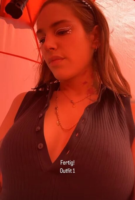 Liza Waschke onlyfans nudes porn