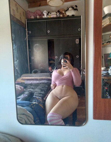 Little glonk onlyfans model photos