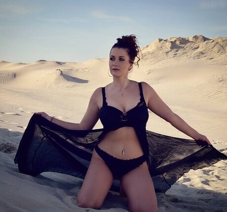 Carina Sitzberger naked onlyfans leak