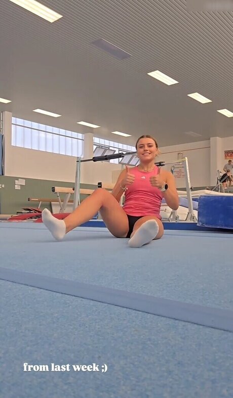 Emma Malewski is on onlyfans