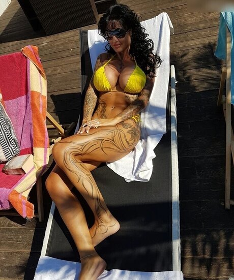 Sari Sander onlyfans leakd