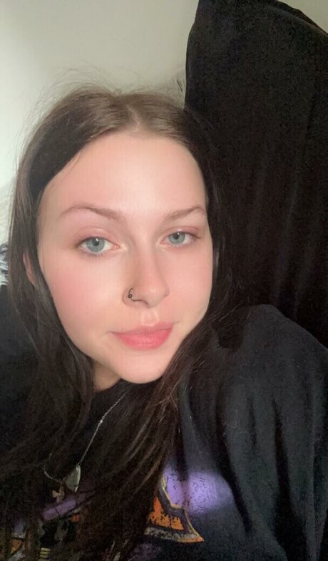 Lilyrainxoxo leaked onlyfans