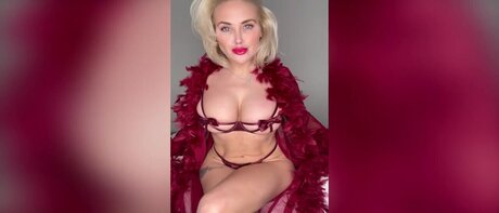 Heyteacue onlyfans nudes leaks