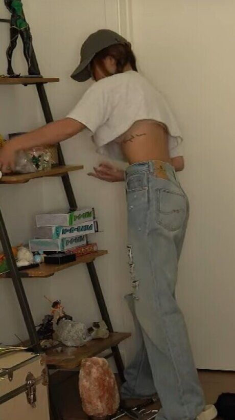 Valkyrae onlyfans leajs