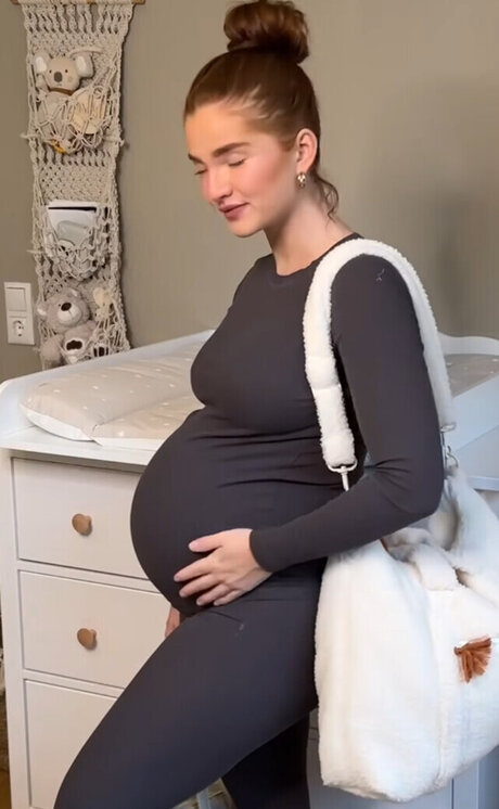 Julia Schulze only fans xxx