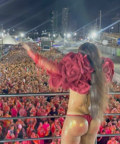 Alinne Rosa is on onlyfans