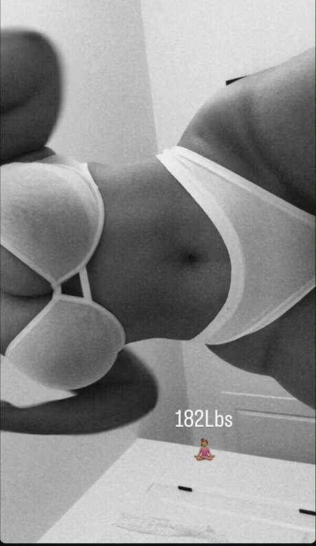 lesbian ass onlyfans naked exposure