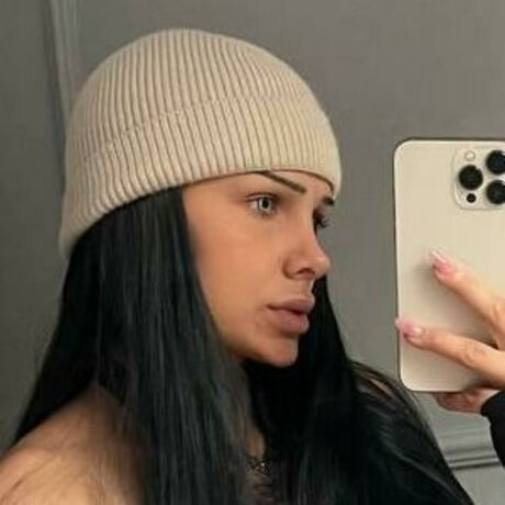 Lillyshka Berger onlyfans strip tease