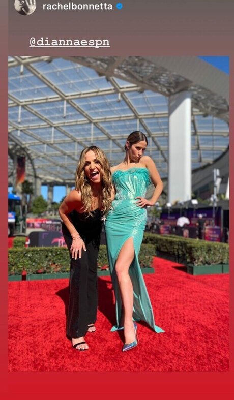 Dianna Russini onlyfans leaks.