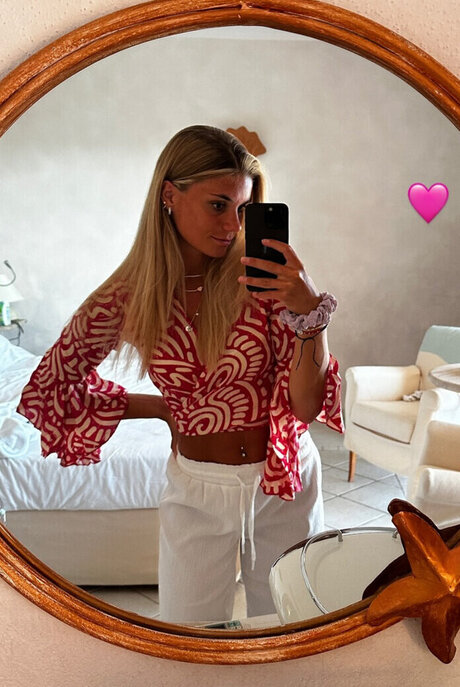 Selina Cerci onlyfans leaks.