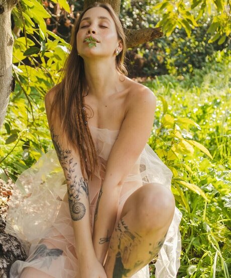 MaryPoppins21 onlyfans leaked