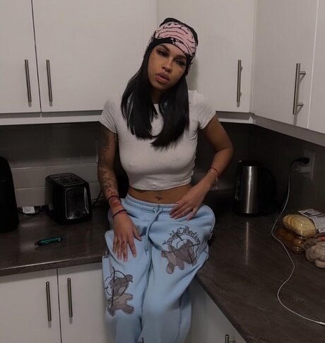 Sad Shordies onlyfans strip