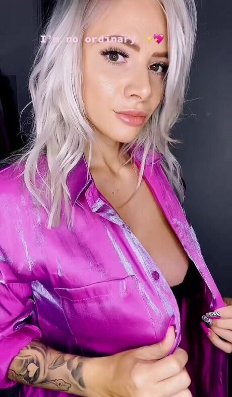 Zooee333 leaks only fans