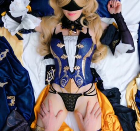 LilBrokenBlossom onlyfans nude content