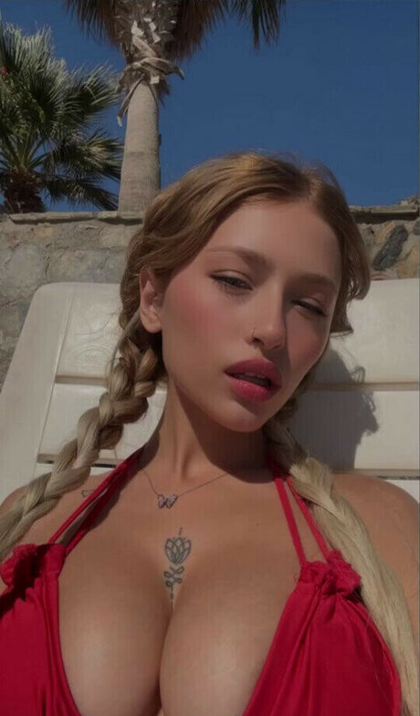 nurraacar onlyfans naked porn