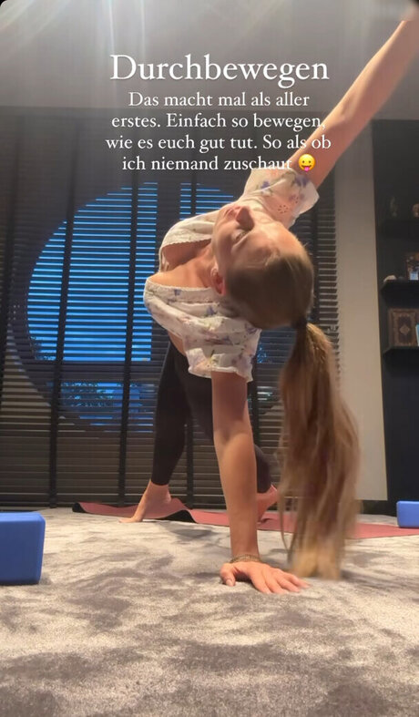 inside onlyfans beautiful pic