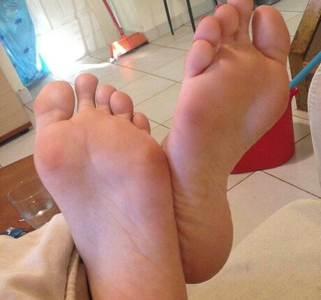 Ellie Balta onlyfans de