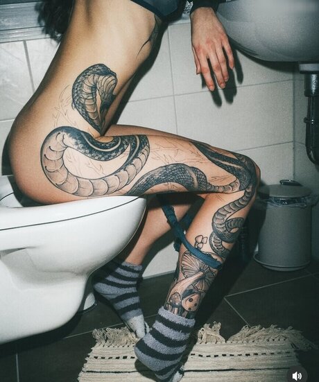 Anny Ink__anny ink_ onlyfans model photos