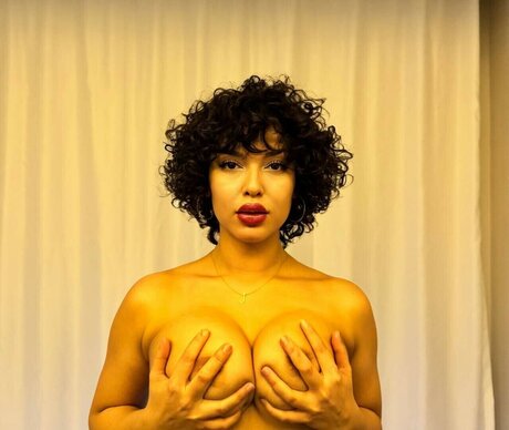 Jupiter1202 onlyfans leaked photos