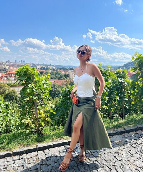 Anushka Sen onlyfans leaked xxx